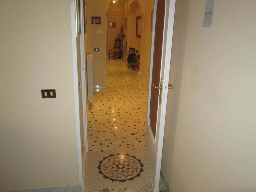 Apartamento Casa Raffelina Minori Habitación foto